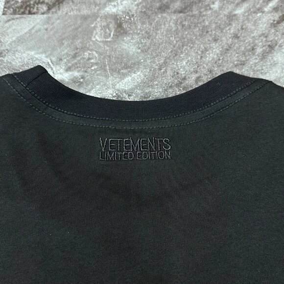 Black Short-Sleeve T-Shirt By Vetements - Picture 3 of 9